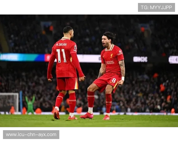 利物浦边路加速形成突破,阿诺德传中直接变成进球